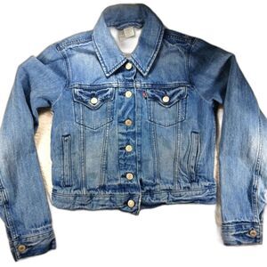 Levi Strauss & Co. Girls/Junior/Petite Denim Trucker Jacket Size Small. Blue.